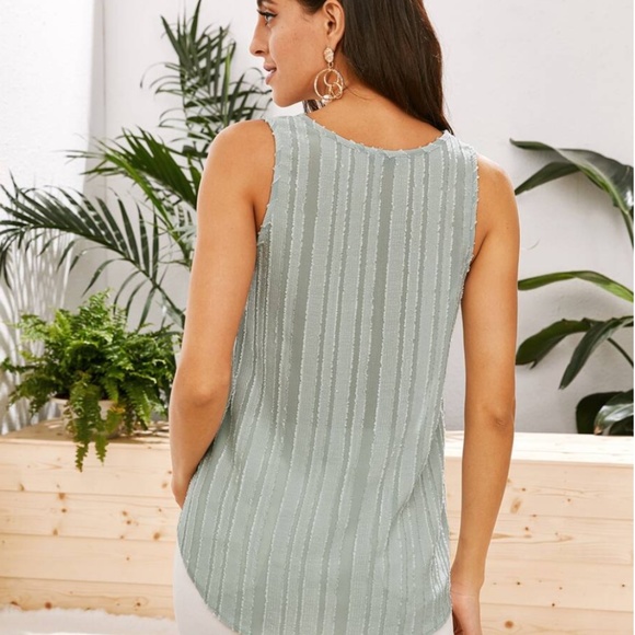 SHEIN V-neck Curved Hem Fuzzy Top - Picture 4 of 8